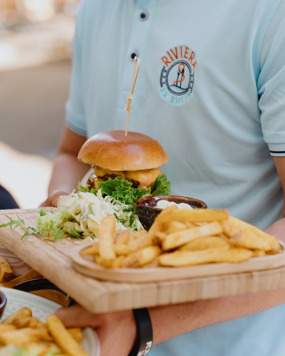 Speisen und Snacks in der Riviera am Rhein